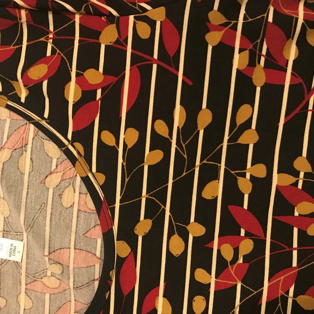 EUC LLR Classic T, size large